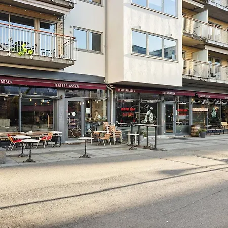 Charming With Balcony Rooftop Access * אוסלו