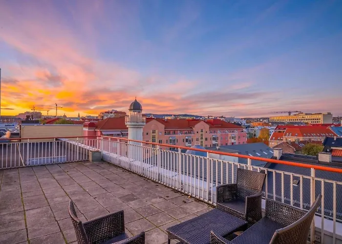 Charming With Balcony Rooftop Access 아파트 오슬로